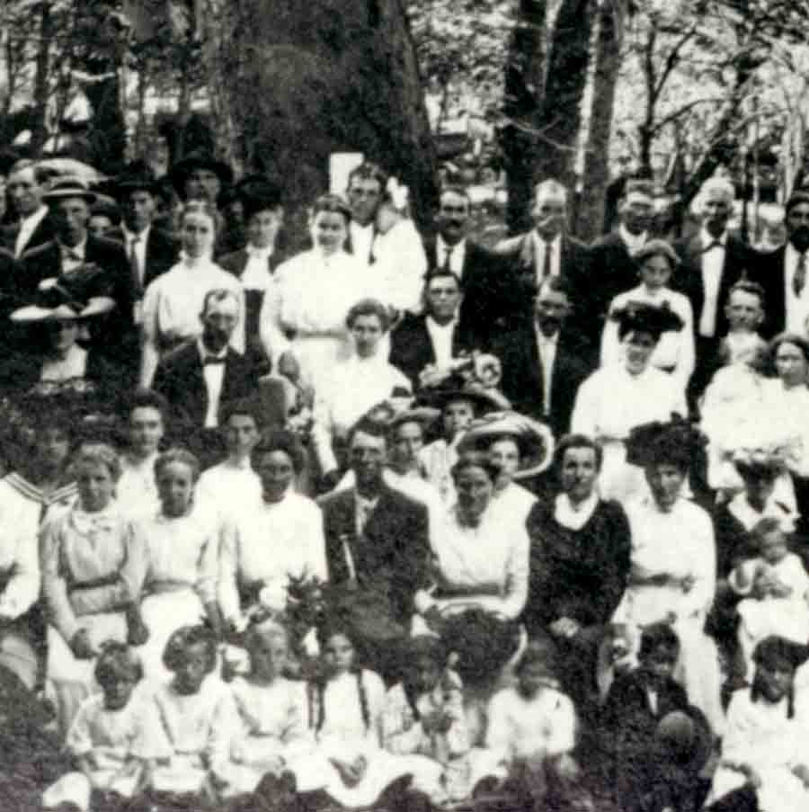 1910 Reunion panorama 4b